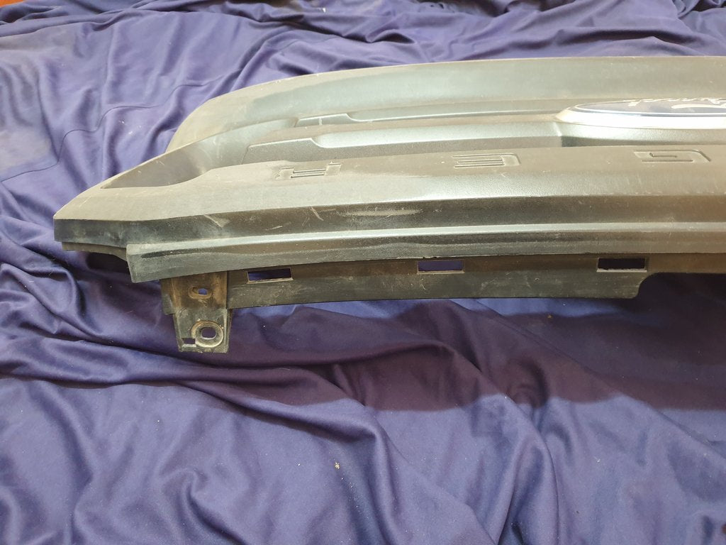 Ford Ranger Radiator Grille - Wear and Tear