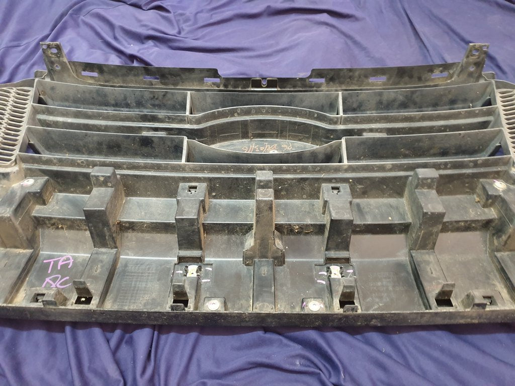 Ford Ranger Radiator Grille - Wear and Tear