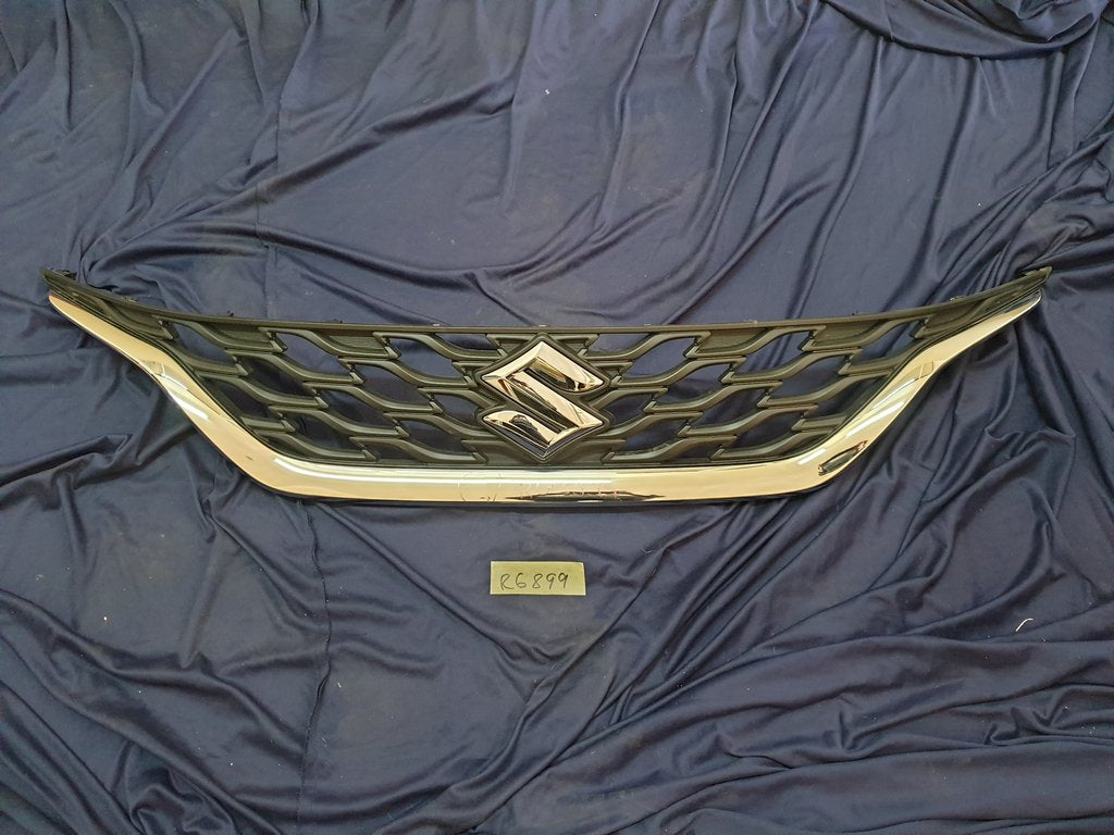 Suzuki Baleno Radiator Grille - Chrome Moulding Ruined