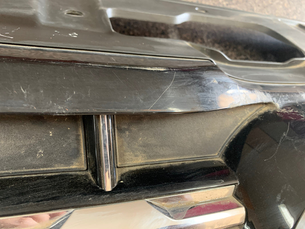 Volkswagen Amarok 2018 Radiator Grille Assy with Emblem/Badge