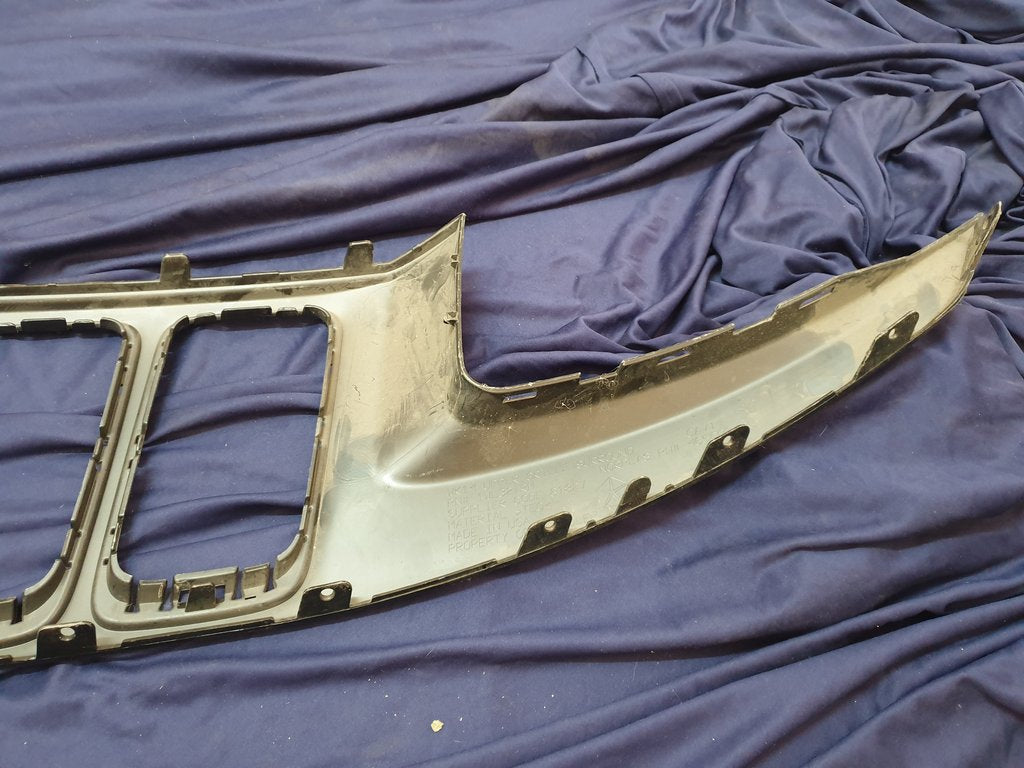 Jeep Grand Cherokee Front Bumper Grille Surround