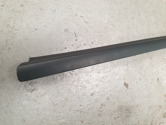 Mercedes-Benz Aftermarket C-Class W204 2004 Left Front Door Glass Outer Weather Strip Seal Moulding