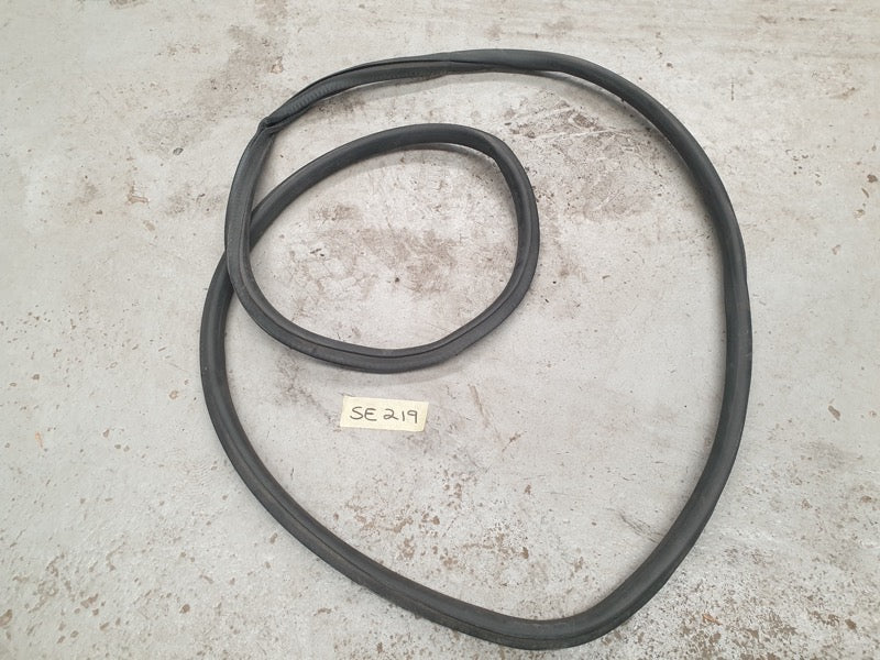 Original Used Mercedes-Benz A-Class W177 Left or Right Front Door Surrounding Rubber