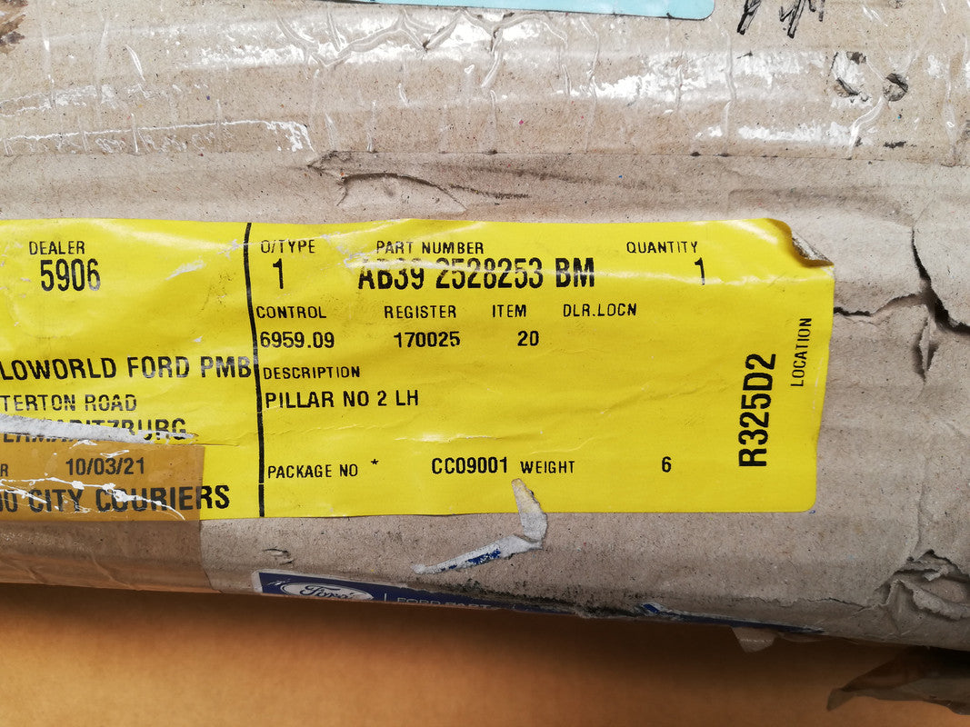 Ford Ranger Raptor 2021 Left Outer C-Pillar