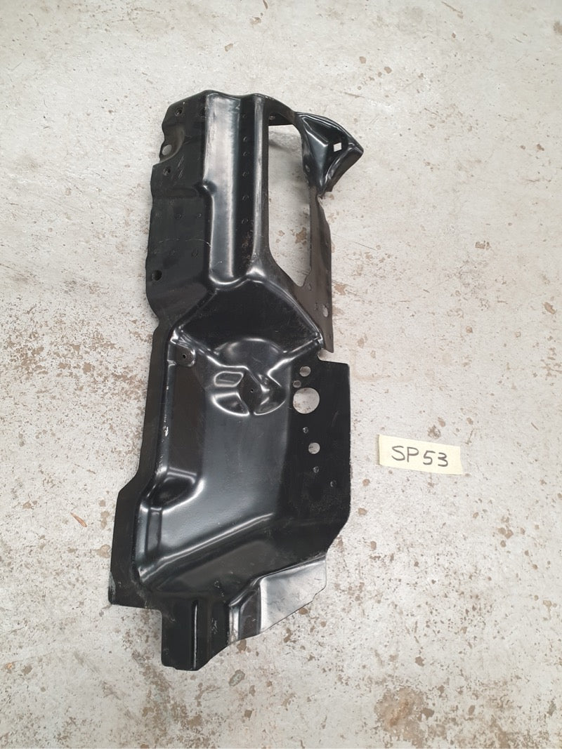 Original Used Chevrolet Utility 2015 Left Rear Inner Taillight Panel