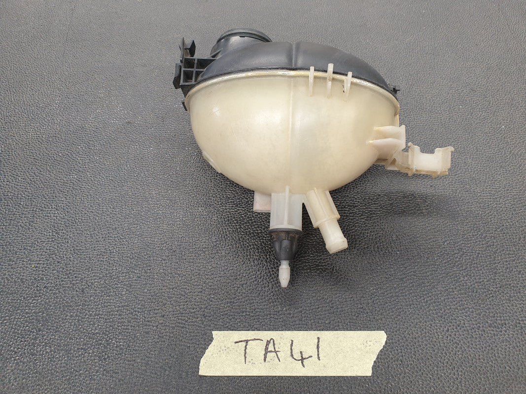 Mercedes-Benz C-Class W204 Coolant Water Expansion Reservoir Tank