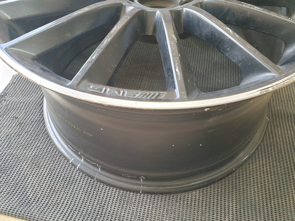 Mercedes-Benz CLA AMG W118 8.5Jx19H2N aluminium Rim