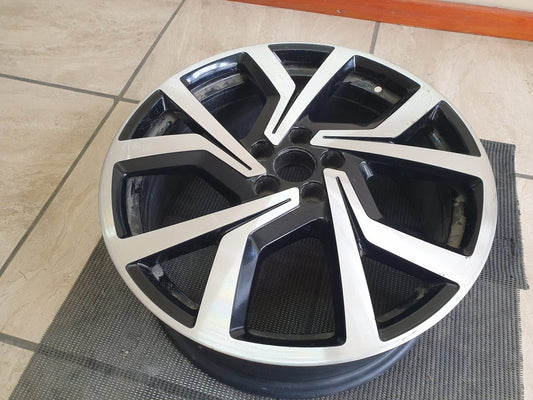 Volkswagen Polo 7.5Jx18H2N Aluminium Rim