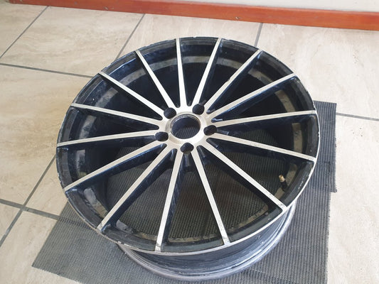 Aftermarket 6.5cm PCD 20x9JJ Aluminium Rim