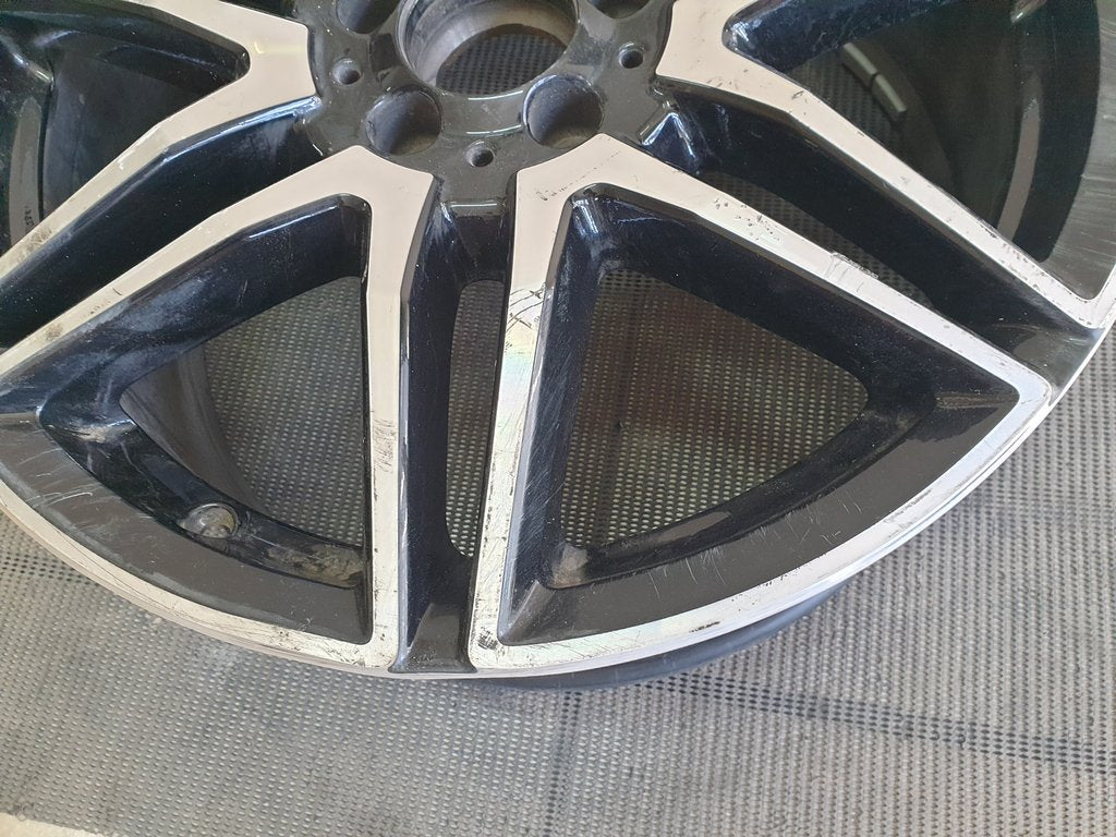 Mercedes-Benz V-Class AMG W447 8Jx19H2 Aluminium Rim