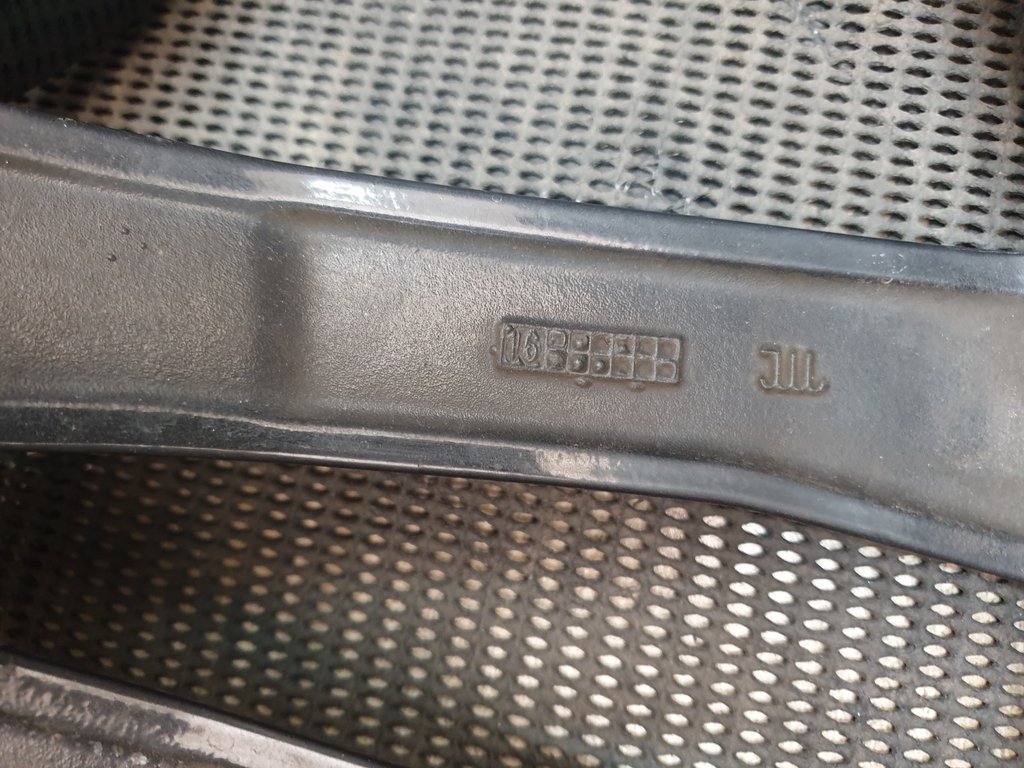 Audi A6 9.5Jx21H2 Aluminium Rim