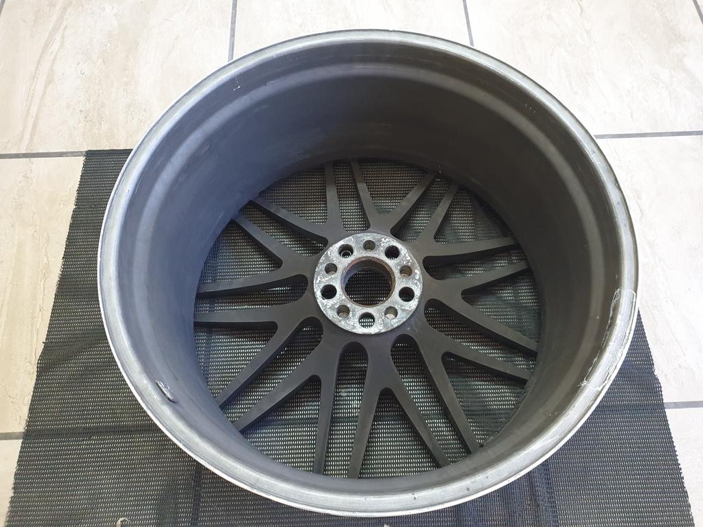 Land Rover Range Rover 23" Aluminium Rim
