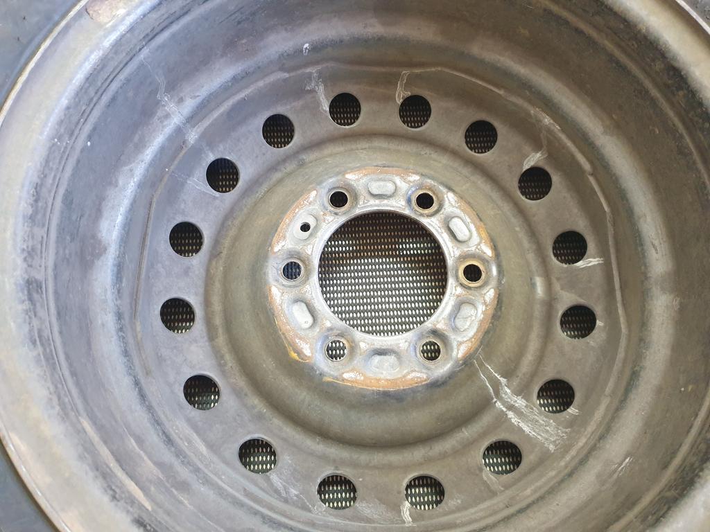 Isuzu D-Max J16x61/2 Steel Rim With Tyre