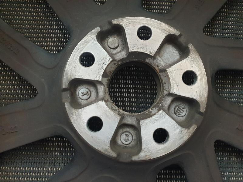 Original Used Audi Q2 35 TFSI TIP 19 Inch Alloy Mag - 8.0Jx19H2