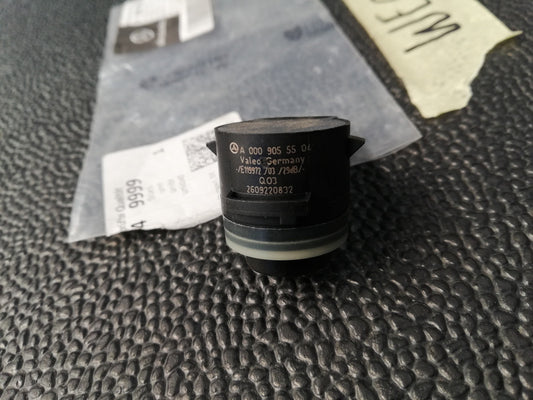 Mercedes-Benz V-Class Vito Viano 2023 Front Centre PDC Sensor