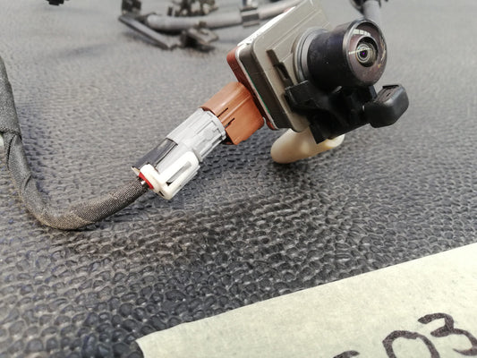 Volkswagen Amarok 2.0 2024 Front Radiator Grille Camera