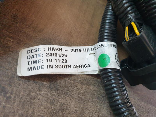 Original Used Toyota Hilux Tow Bar Wiring Harness