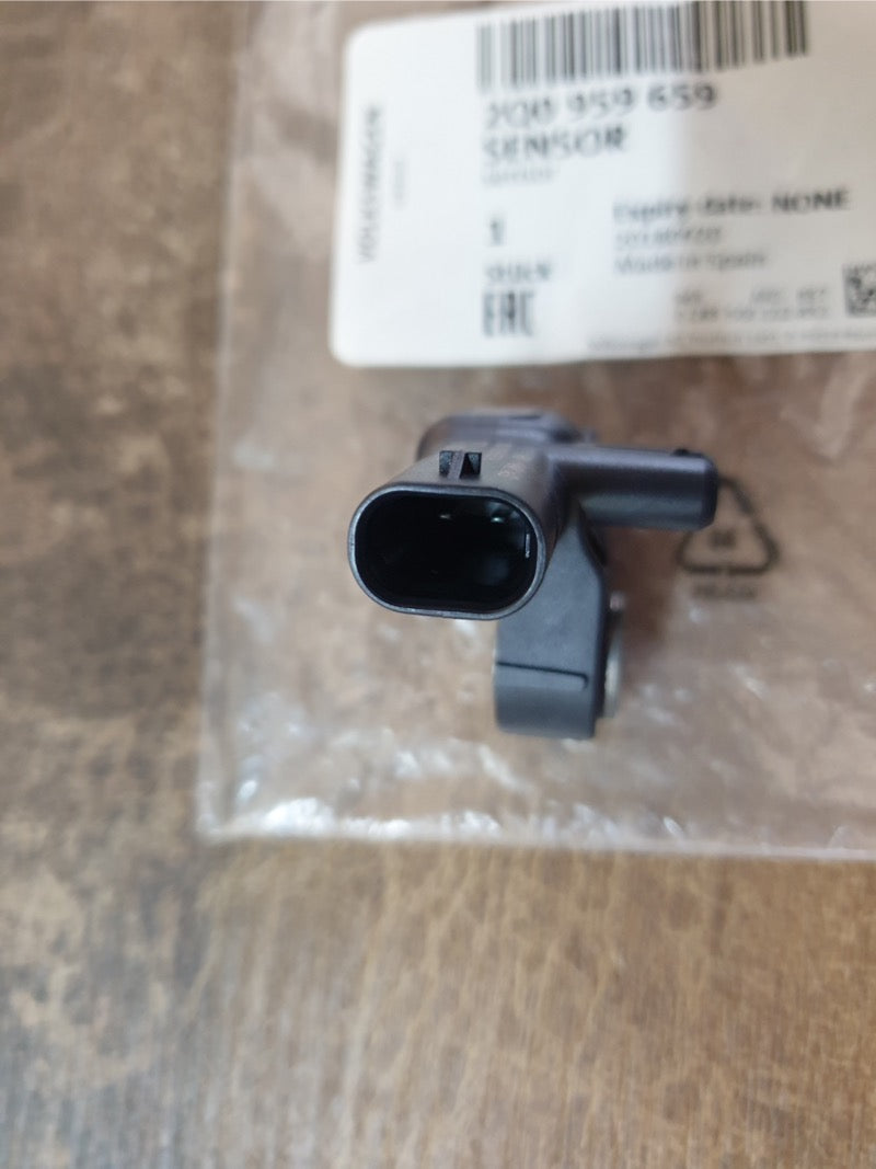 Original New Volkswagen Polo Airbag Impact Crash Sensor