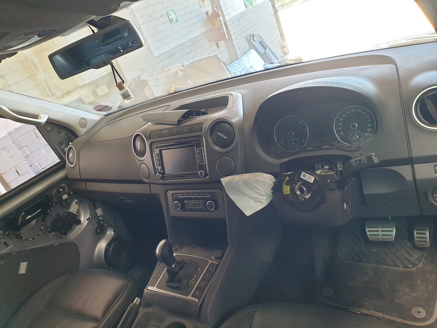 Volkswagen Amarok Double Cab Stripping For Parts