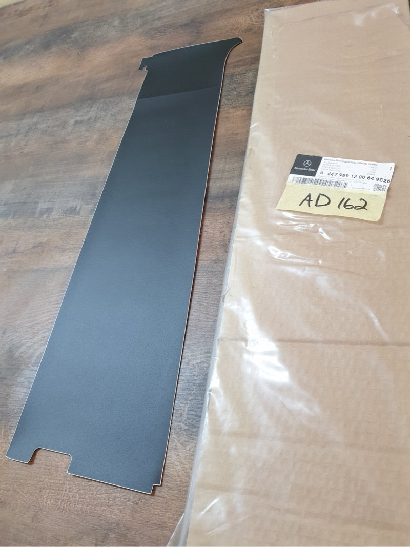 Original New Mercedes-Benz V-Class W447 Right Front Door Blackout Foil