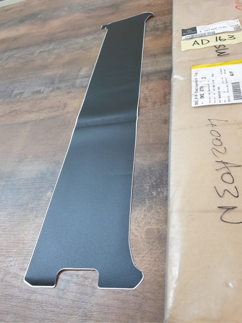 Original New Mercedes-Benz V-Class W447 Left Front Sliding Door Blackout Foil