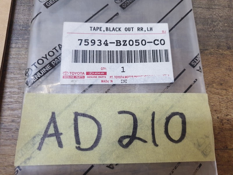 Original New Toyota Avanza Left Rear Door Blackout Foil