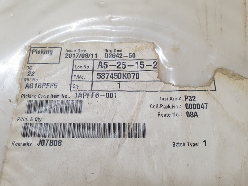 Original New Toyota Hilux Right Rear Load Body Anti-Chipping Stone Decal Protective Foil
