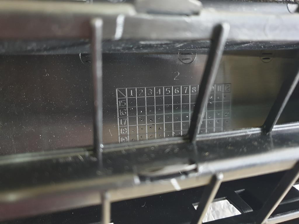 Mitsubishi Pajero Rear Quarter Vent