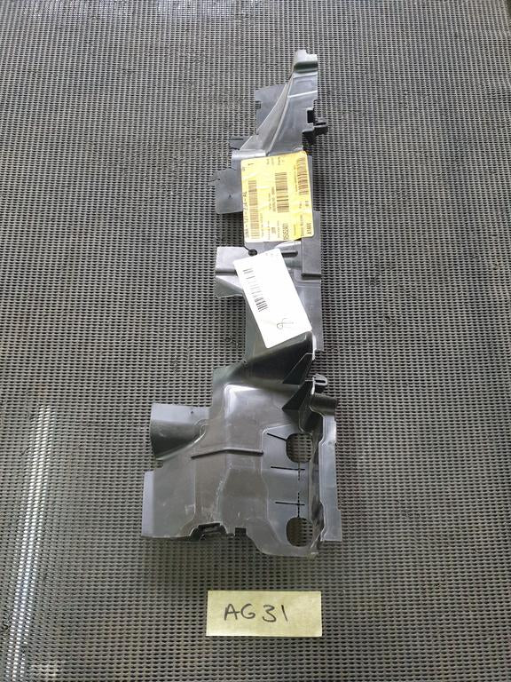 Volkswagen Tiguan Right Radiator Air Guide