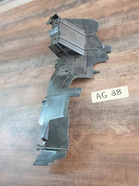 Original New Volkswagen Polo Right Radiator Air Guide