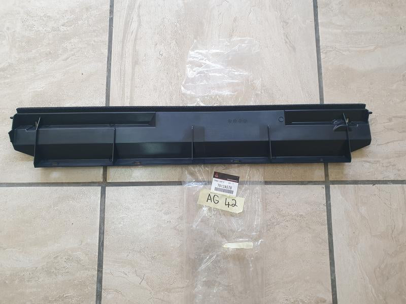 Original New Mitsubishi Outlander 2025 Lower Air Channel