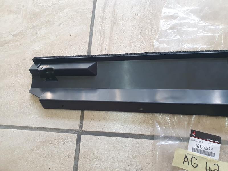 Original New Mitsubishi Outlander 2025 Lower Air Channel