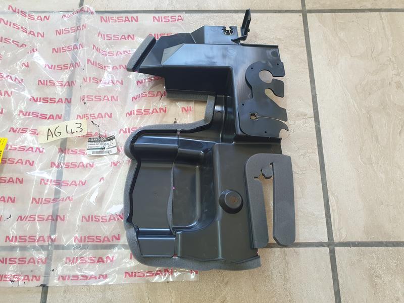 Original New Nissan Navara Right Radiator Air Guide
