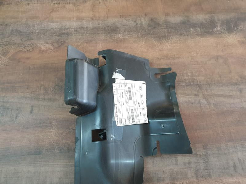 Original New Volkswagen Caddy Right Radiator Air Guide
