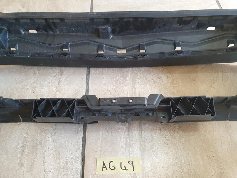 Original New BMW X1 U11 Lower Radiator Air Guide
