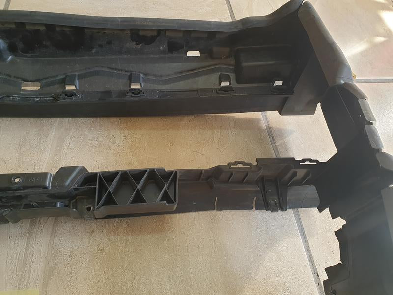 Original New BMW X1 U11 Lower Radiator Air Guide