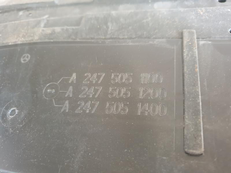 Original New Mercedes-Benz GLA H247 Radiator Air Guide