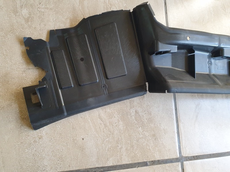 Original New BMW X3 xDrive Front Upper Air Guide