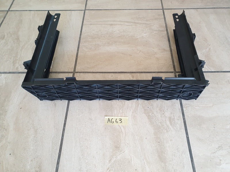 Original New BMW 5 Series E60 2006 Radiator Holder Bracket Air Guide