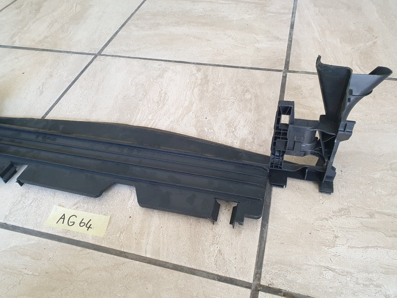 Original New Mercedes-Benz C-Class W205 Lower Radiator Air Deflector