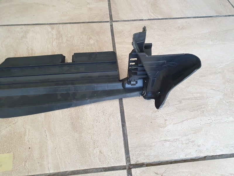 Original New Mercedes-Benz C-Class W205 Lower Radiator Air Deflector