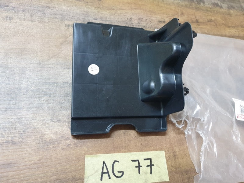 Original New Toyota Hilux Left Front Centre Air Deflector
