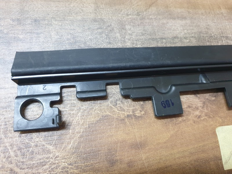 Original New Audi A4 Upper Radiator Air Guide