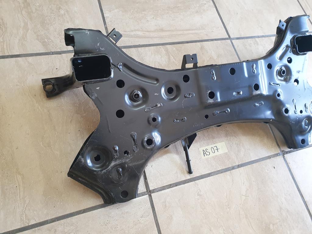 Original New KIA Rio IV Front Engine Carrier Support Subframe