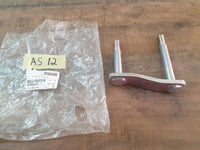 Original New Isuzu D-Max Rear Spring Bracket U-Bolt Hanger