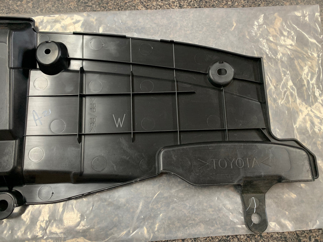 Toyota Hilux Raider, Legend, 2020, 2021, 2023 Upper Radiator Grille Reinforcement