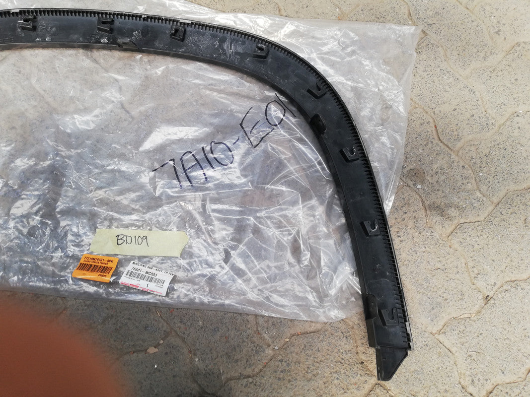 Toyota Urban Cruiser 2024 Right Front Fender Arch Moulding