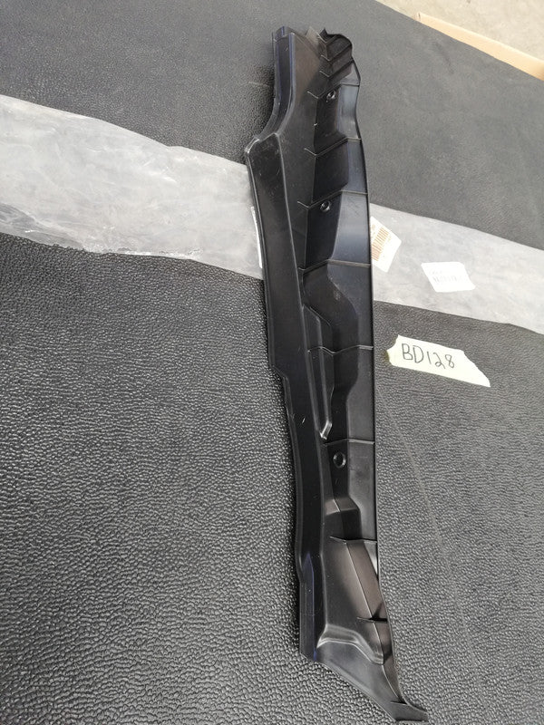 Toyota Rumion 2022 Left Front Fender Cover