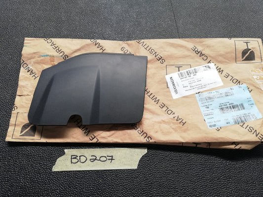 Volkswagen Amarok Double Cab 2011 Right Front Lower Bumper Cover