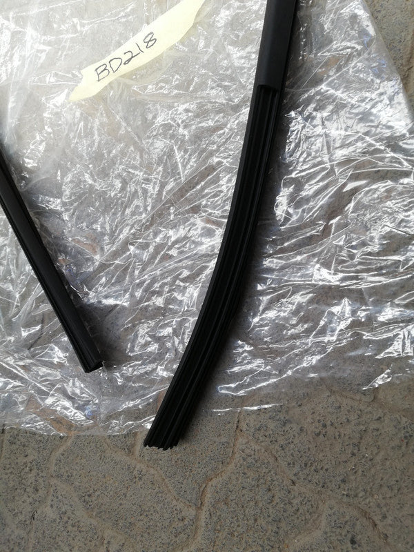 Mercedes-Benz X-Class W470, X250 D 2019 Left Rear Door Guard Rail